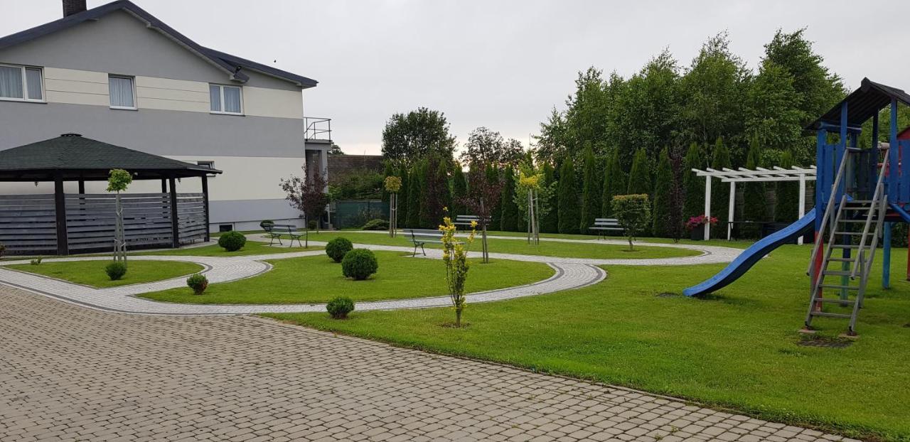 Motel Domowy Gosciniec Ломжа Экстерьер фото