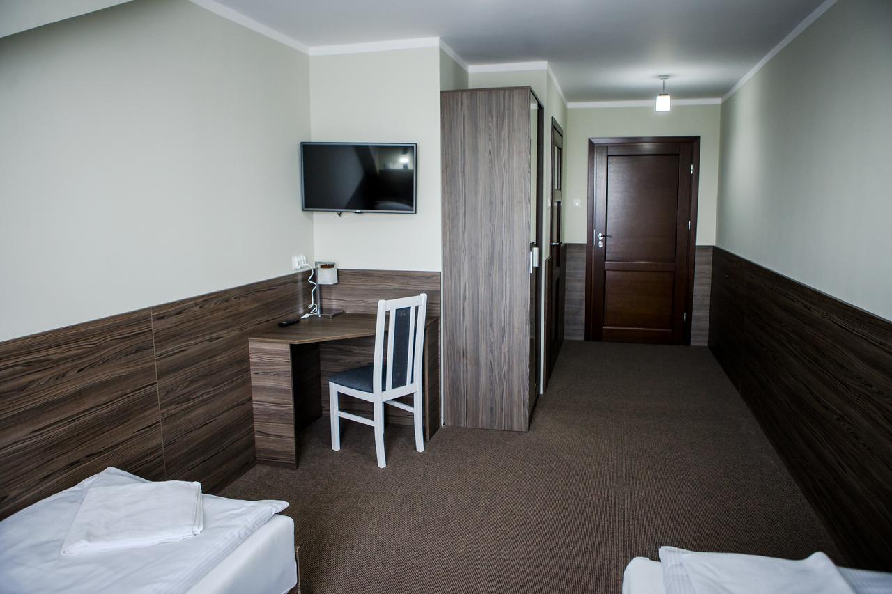 Motel Domowy Gosciniec Ломжа Экстерьер фото